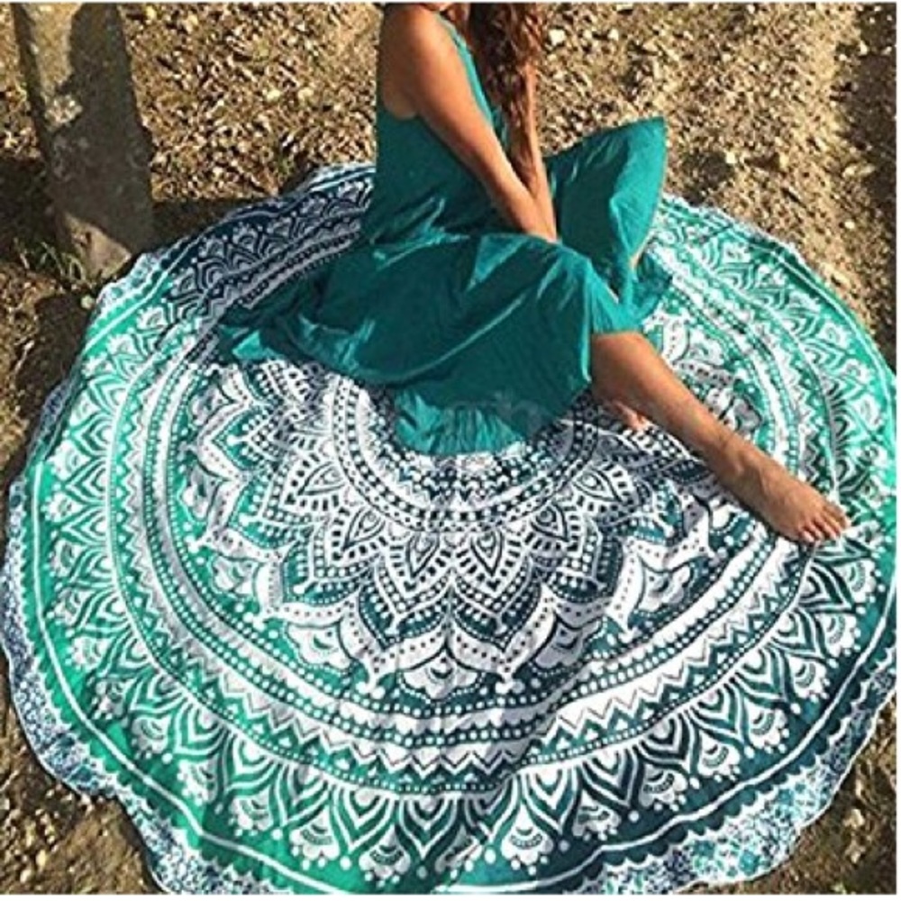 70’ beach tapestry blanket. Never used.